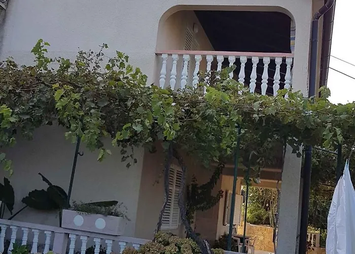 In With Two-bedrooms 2 * לופאר