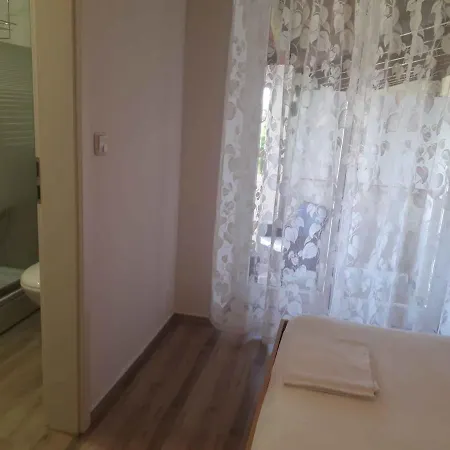 In With Two-bedrooms 2 Apartmán *