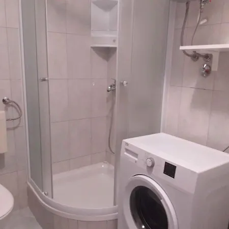 In With Two-bedrooms 2 Apartment *