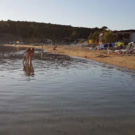 In With Two-bedrooms 2 Lopar