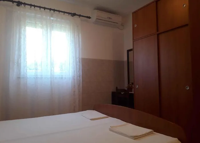 In With Two-bedrooms 2 洛帕